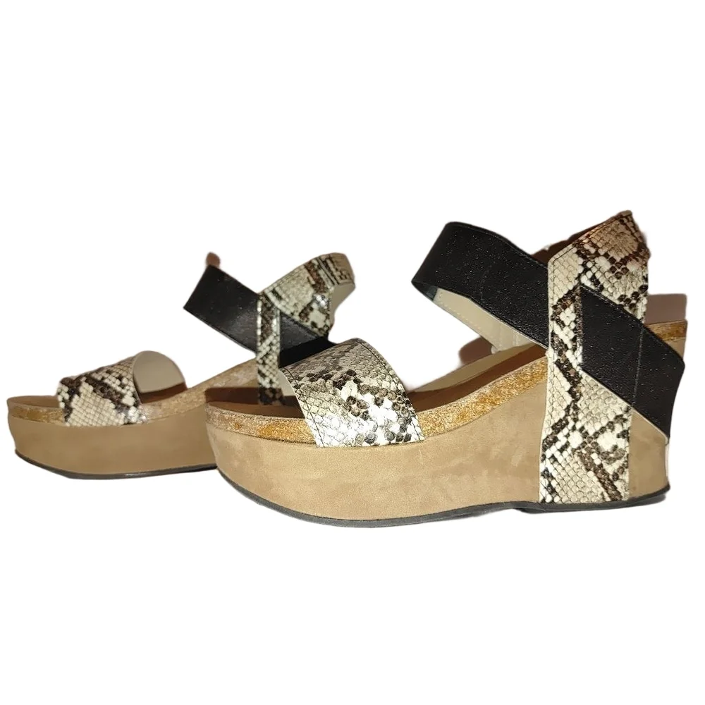 Pierre Dumas Hester-1 Wedge Sandal Size 10